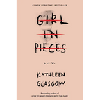 Girl in Pieces - Paperback